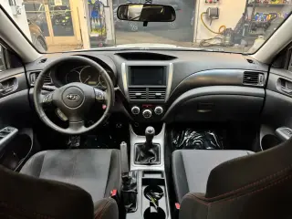 2014 Subaru IMPREZA