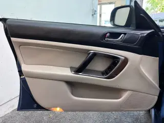 2007 Subaru LEGACY