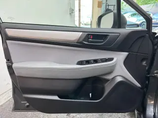 2018 Subaru LEGACY