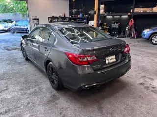 2018 Subaru LEGACY