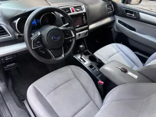 2018 Subaru LEGACY