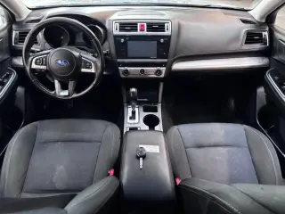 2017 Subaru LEGACY