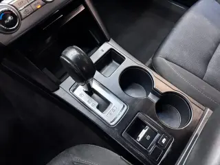 2017 Subaru LEGACY