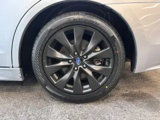 2017 Subaru LEGACY