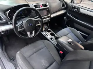 2017 Subaru LEGACY