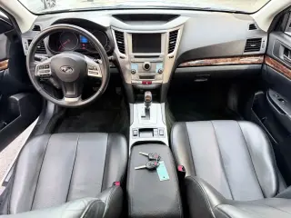 2013 Subaru LEGACY