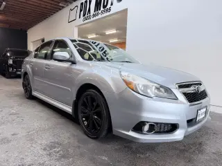 2013 Subaru LEGACY