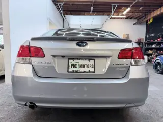 2013 Subaru LEGACY