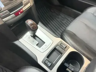 2013 Subaru LEGACY