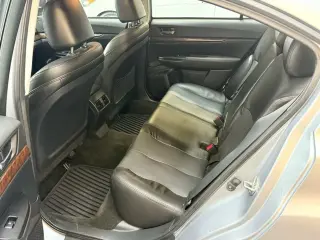 2013 Subaru LEGACY