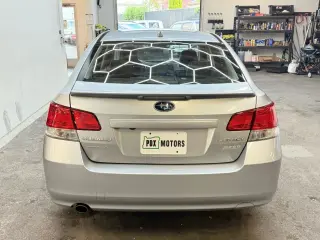 2013 Subaru LEGACY