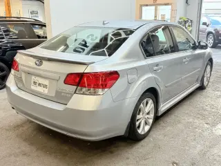 2013 Subaru LEGACY