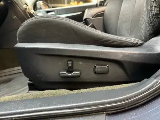 2012 Subaru LEGACY