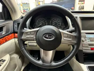 2010 Subaru LEGACY