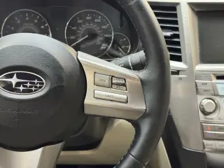 2010 Subaru LEGACY