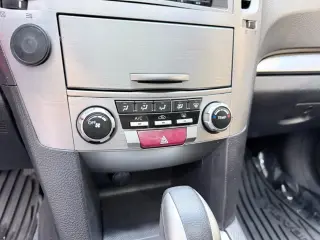 2010 Subaru LEGACY