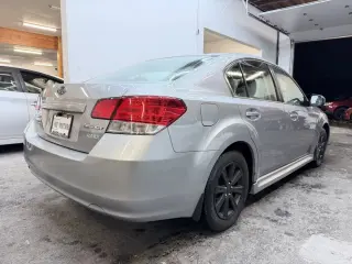 2010 Subaru LEGACY