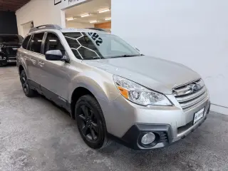 2014 Subaru OUTBACK