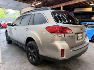 2014 Subaru OUTBACK