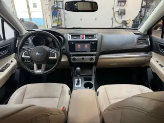 2016 Subaru OUTBACK