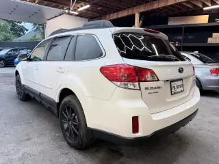 2014 Subaru OUTBACK