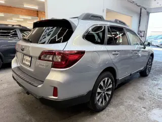 2015 Subaru OUTBACK