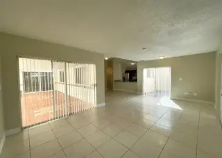 3Bedroom 2Bath House in Miami