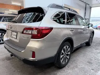2015 Subaru OUTBACK