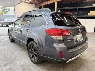 2014 Subaru OUTBACK