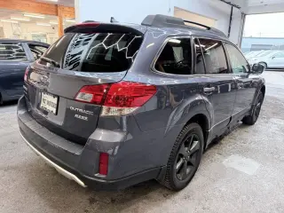 2014 Subaru OUTBACK