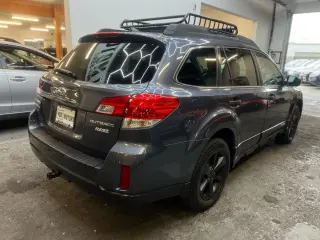 2014 Subaru OUTBACK