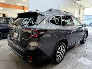 2022 Subaru OUTBACK