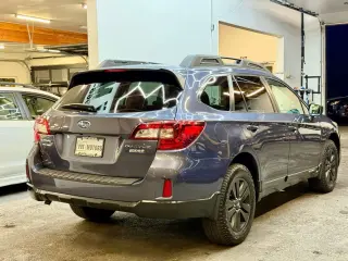 2015 Subaru OUTBACK