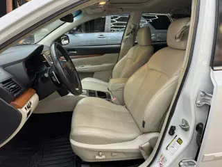 2014 Subaru OUTBACK