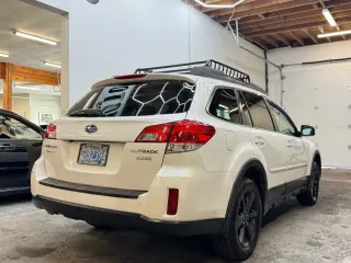 2014 Subaru OUTBACK