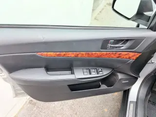 2012 Subaru OUTBACK