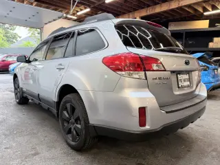 2012 Subaru OUTBACK