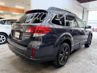 2011 Subaru OUTBACK