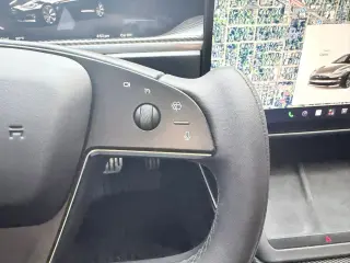 2022 Tesla MODEL S