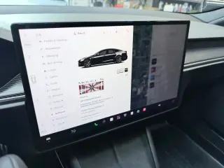 2022 Tesla MODEL S