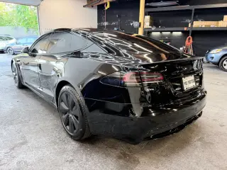 2022 Tesla MODEL S