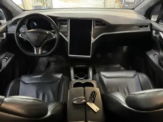 2016 Tesla MODEL X