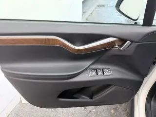 2020 Tesla MODEL X