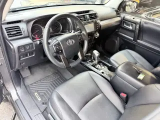 2018 Toyota 4RUNNER