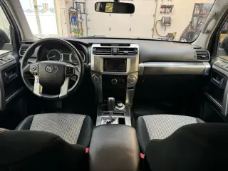 2016 Toyota 4RUNNER