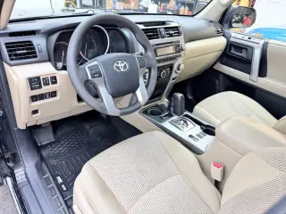 2012 Toyota 4RUNNER