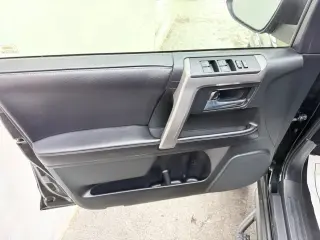 2016 Toyota 4RUNNER