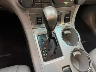 2012 Toyota HIGHLANDER
