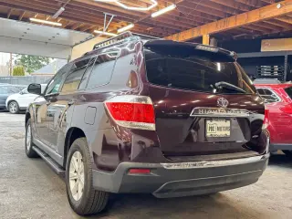 2012 Toyota HIGHLANDER