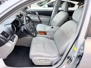 2011 Toyota HIGHLANDER
